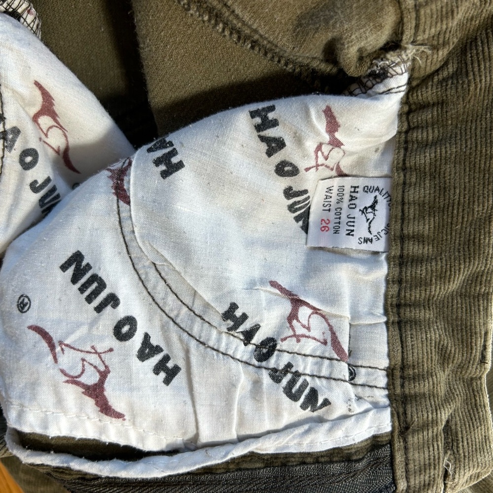 Vintage Women's Hao Jun Olive HR Corduroy Flare Pants Size 26 - Picture 8 of 9